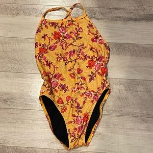 JOLYN ONE PIECE. PERFECT CONDITION